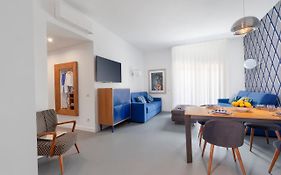 Sorrentovibes - Luxury Design Home & Jacuzzi In Heart Of Sorrento